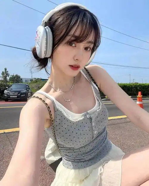 婬妇     一次